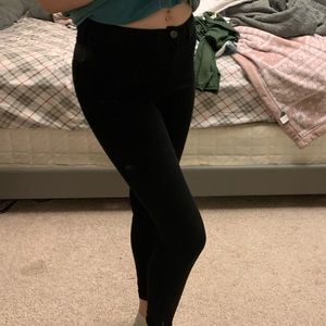 Black high waisted skinny jeans